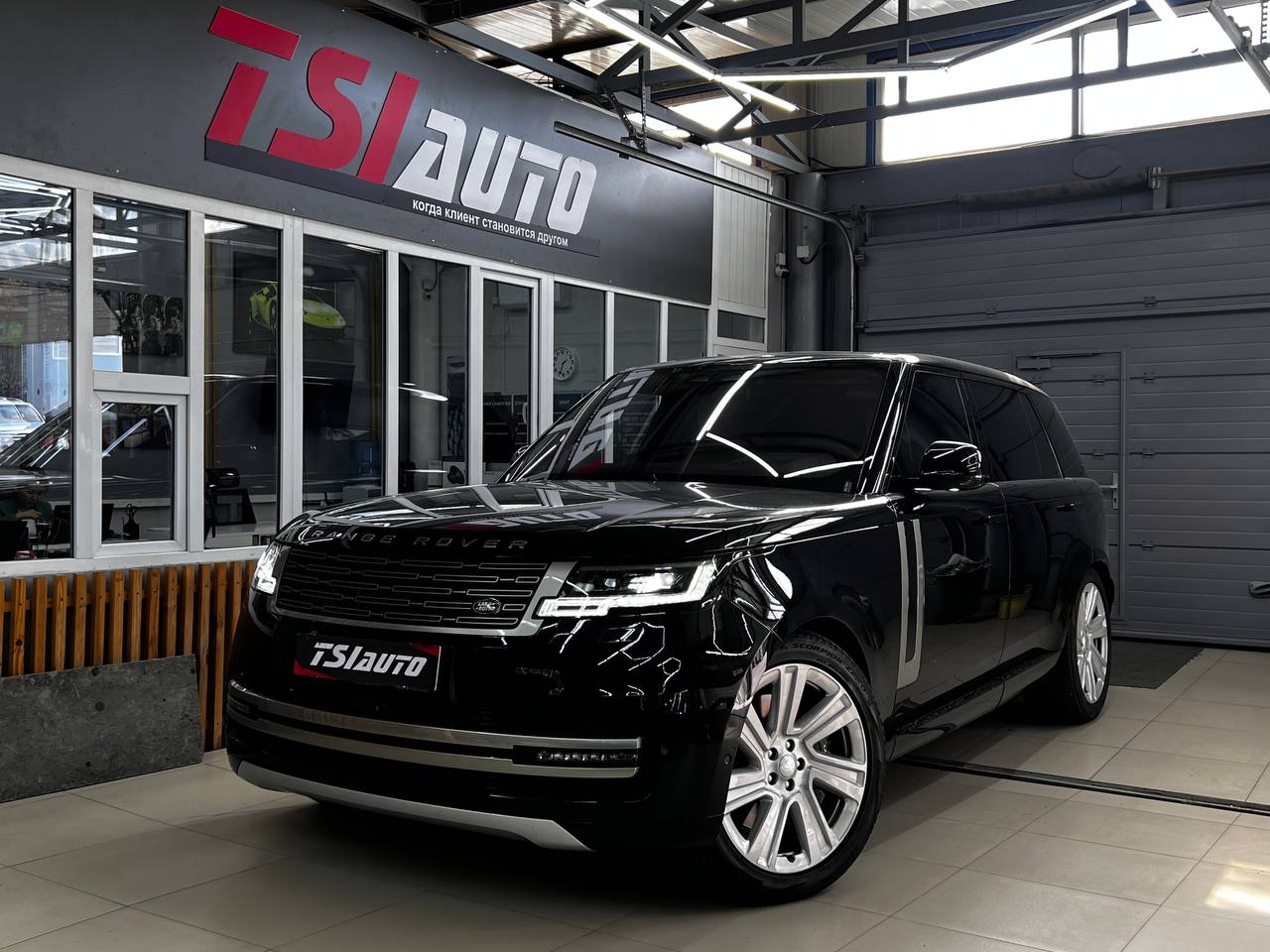 Шумоизоляция арок Range Rover в Красноярске